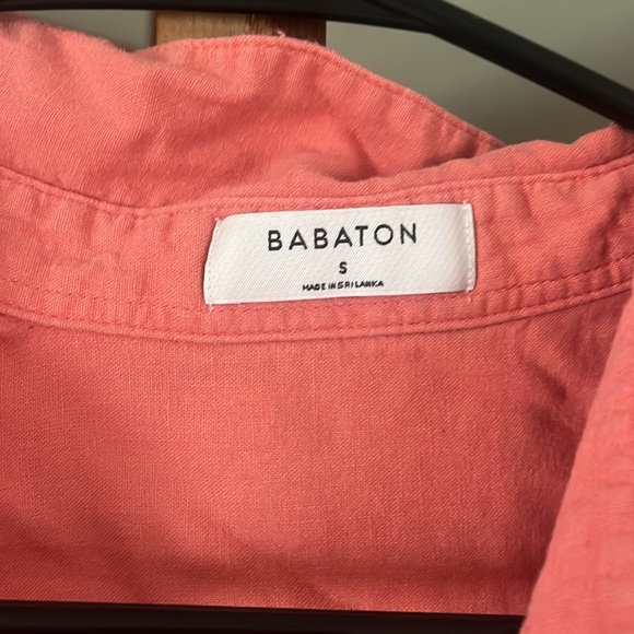 Aritzia Babaton linen blend button up bundle of 2. Size small. - Picture 3 of 7